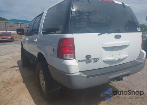 2003 Ford Expedition Xlt из США, поврежденный, VIN 1FMRU15W73LA67353